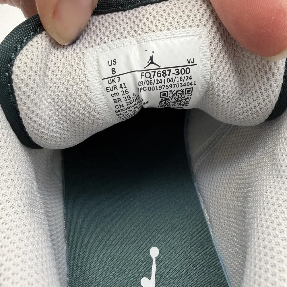 **NEW Nike Air Jordan 1 LOW SE Oxidized Green White FQ7687 300 Men's Sz 8 Shoes - Picture 7 of 10